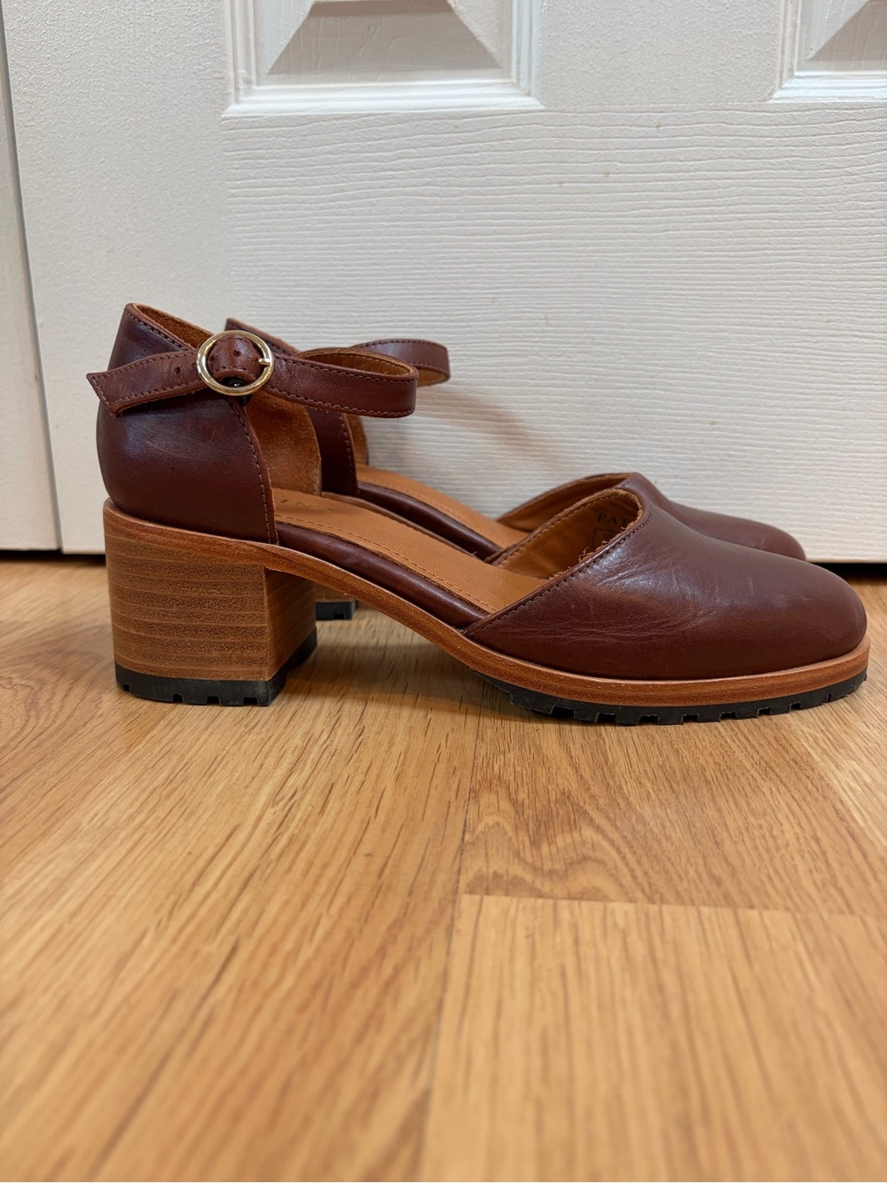 Patina by Portland Leather Brown Leather Block Heel Mary Jane Shoes Size 9